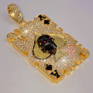 Benutzerdefinierte Charakter Black Skull Ace Karte 925 Silber 17ct Moissanite Icedout Schmuck, Herren personalisierte Rapper Geburtstag Hip Hop Cartoon Anhänger
