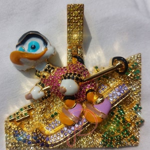 Custom Cartoon Character Donald Duck 925Silver 9ct Moissanite Icedout Jewery,Rapper Birthday Personalized Yellow Gold Hip Hop Enamel Pendant