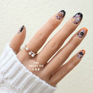Halloween Press On Nails: Oval Pumpkins, Ghost, French Tips (24 Pcs)