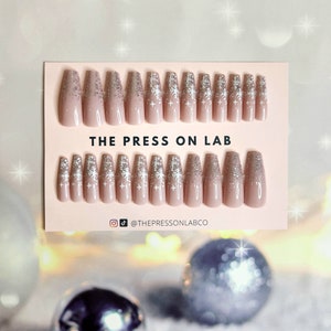24 pcs Long Coffin Snowflake Sliver Glitter Press On Nails, Christmas Fake Nail , X mas Glue On Nails, Winter Nails, Holiday Gift For Her