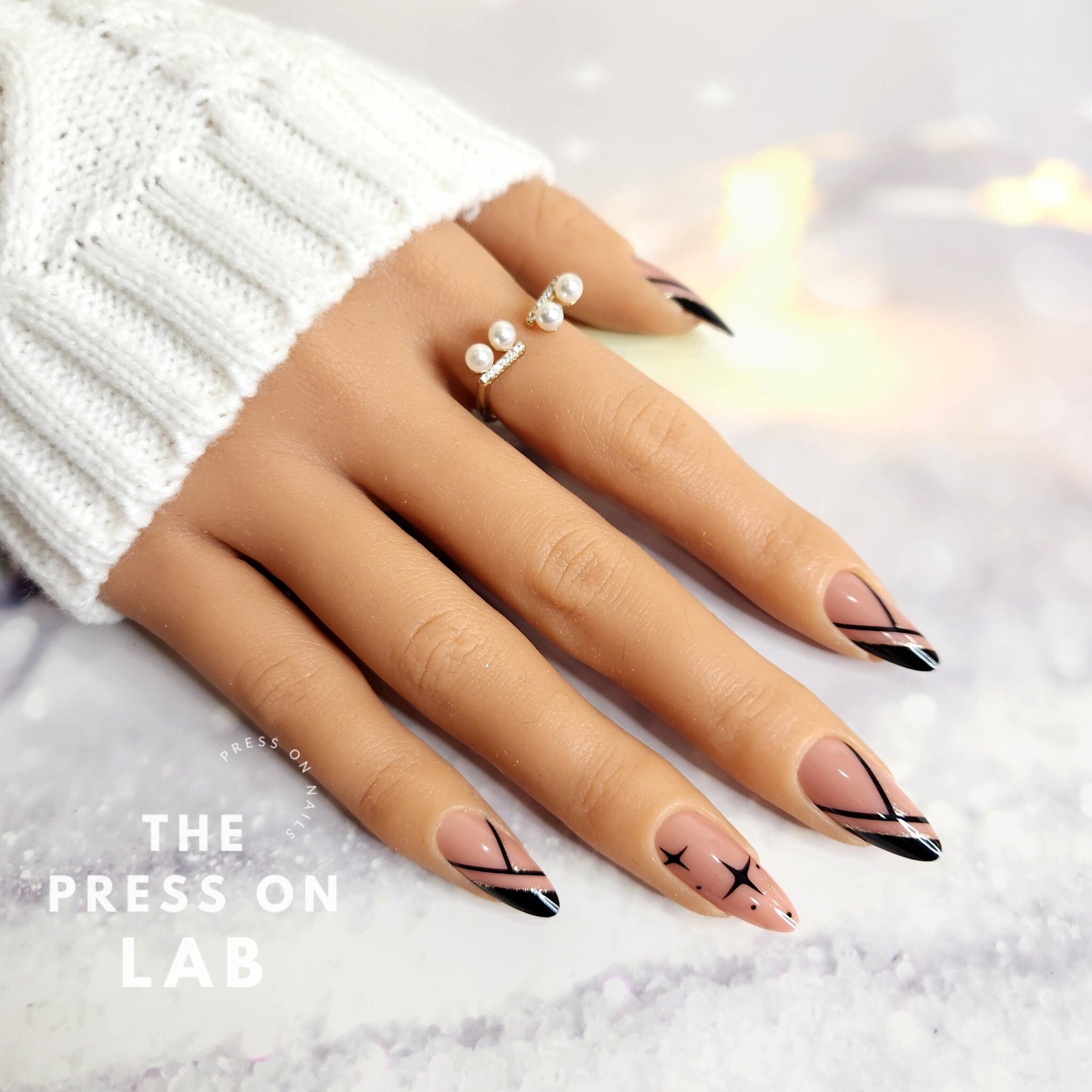 Almond Nails with Soft Sparkle Magic