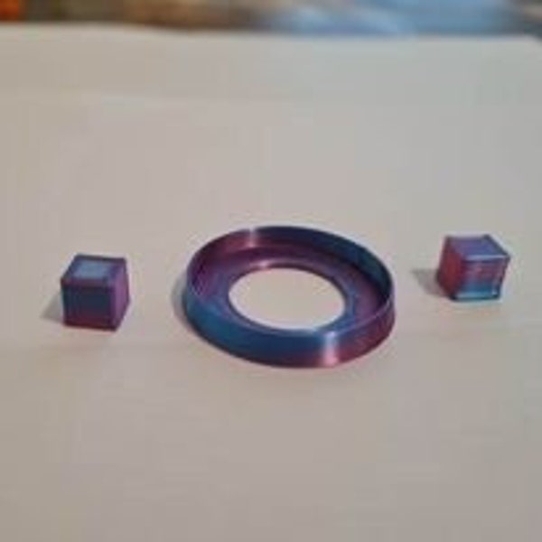 Custom Identifier base and tracker cube for Marvel zombies (a zombicide game) 3D printed replacement / alternate colour