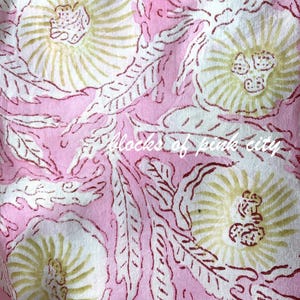 Tissu en coton rose et jaune imprimé à la main par mètre - Livraison gratuite