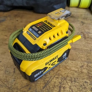 Dewalt DCB094K Cable Guides