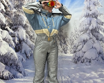 Vintage 1990s Ski Snow Suit Large Size in Blue Tones by Descente