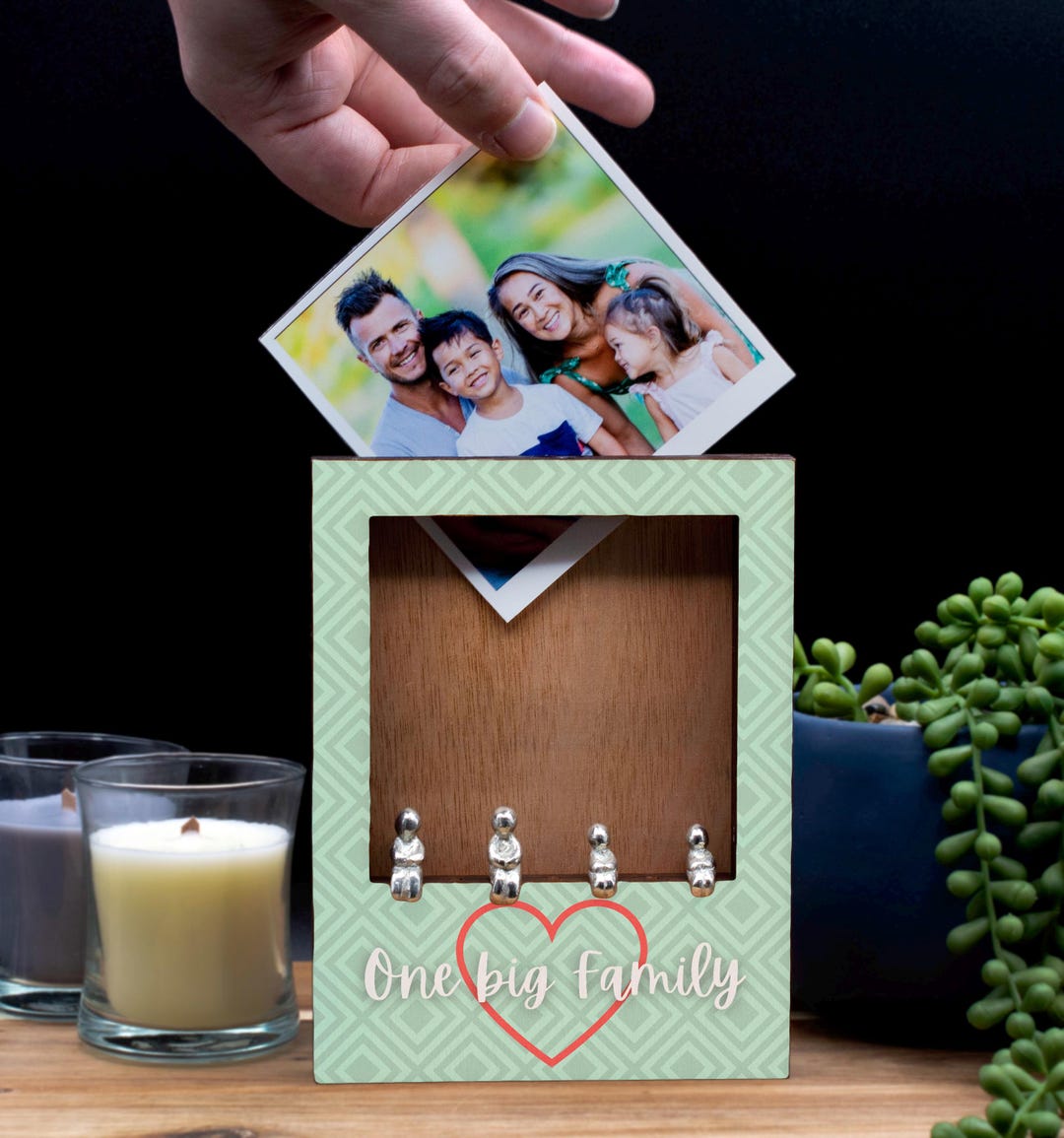 Heartwarming Family-themed Wooden Keepsake Photo Frame (inpolo-ha23 ...