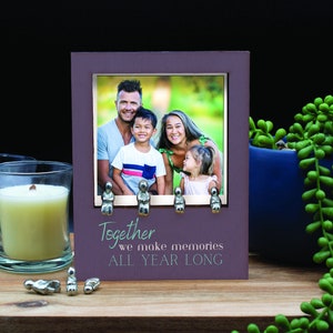 Together We Make Memories All Year Long - Family Plywood Ornament - Create Your Family with 7 People Set (inpolo-ds23-makeyearlong)