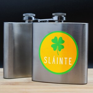 Slainte – St Paddy’s Day Stainless Steel Hip Flask – Perfect for Family and Friends (hip-kf23-irishcheers)