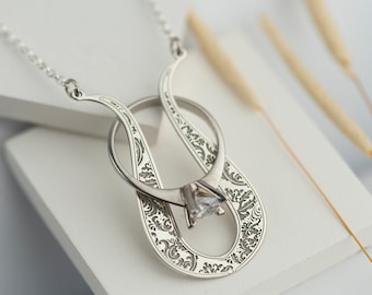 Sterling Silver Ring Holder Necklace: Floral Ring Keeper Pendant