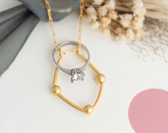 Engagement Ring Holder Jewelry -Birthday Gift Geometric Ring Holder Necklace - Wedding Ring Keeper Necklace  -Gift For Mother Ring Protector