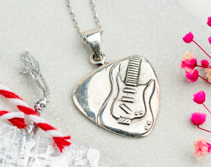 Guitar Pick Necklace Christmas Gift, Guitar Pendant Gift for Musicians, Sterling Silver Textured Guitar Pick Pendant Musician Unisex Gift