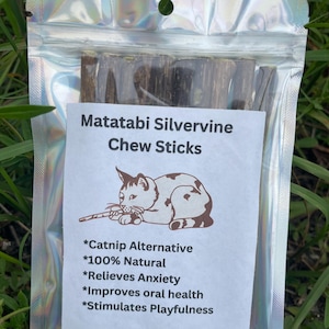 Matatabi Cat Chew Sticks - All Natural Catnip Alternative | Silvervine Cat Toys | Cat Treat | Cat Lover Present | Toy for Cat | Silver Vine