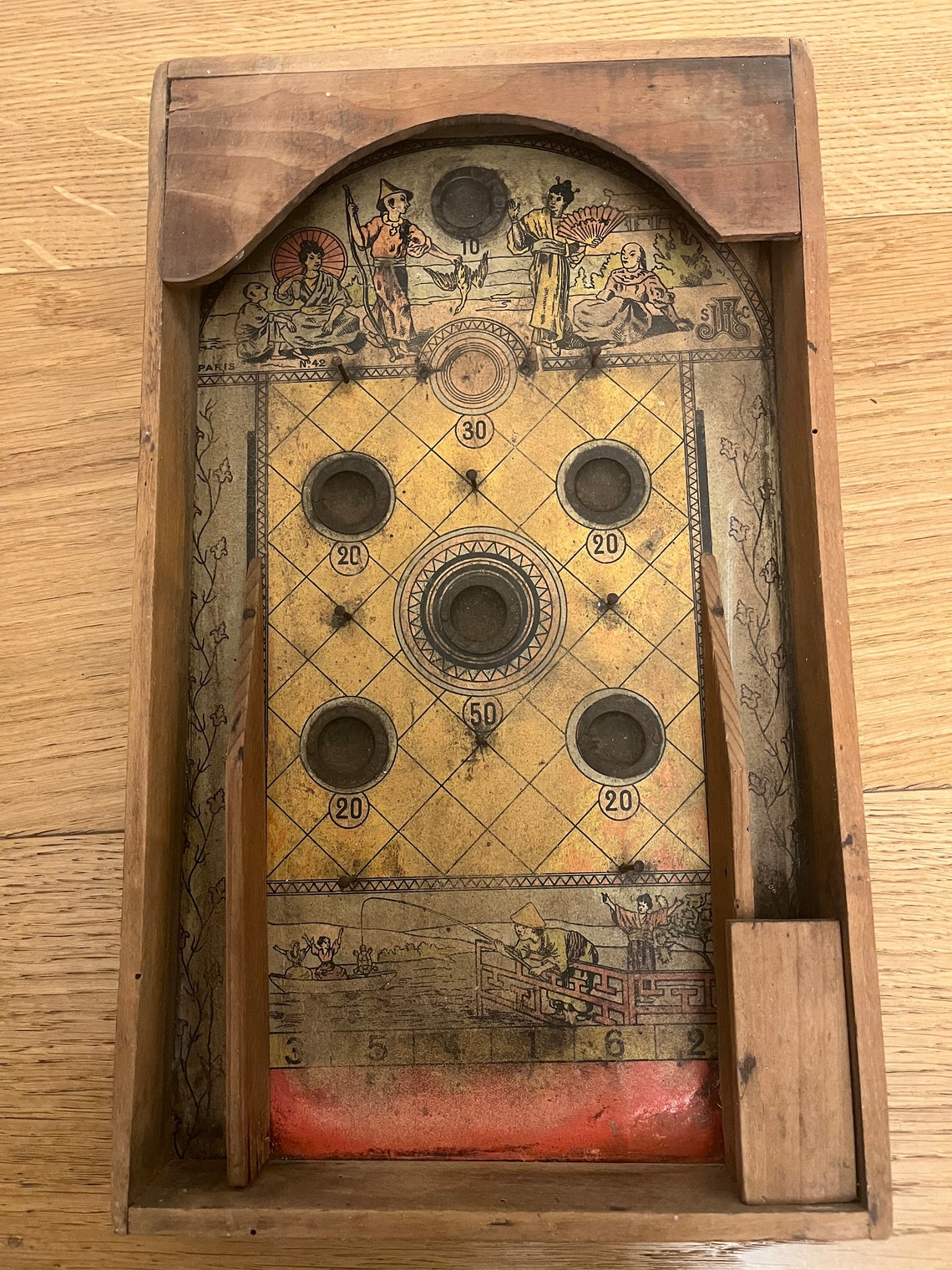 Oude bagatelle, eind 19e/begin 20e eeuws Frans houten speelgoed vergelijkbaar met een flipperkast, originele patina afbeelding 1