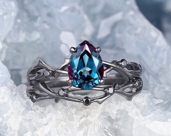 Goth Black Gold Pear Shape Alexandrite Engagement Ring Set, Rhodium Black Alexandrite Wedding Set, Black Twig Branch Bridal Set Promise Ring