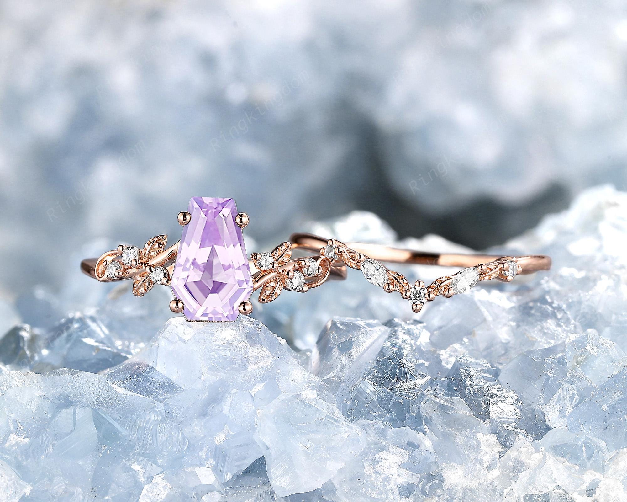 プラチナ製コフィンカット天然ラベンダーアメジストブライダルセット