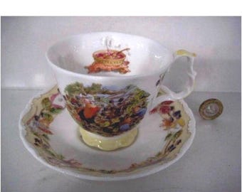 Xícara e pires Royal Doulton de 25º aniversário