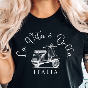 Amalfi Coast La Vita é Bella Vespa T-shirt Italian Scooter Inclusive Sizing Italia Vespa Lover Gift image 1