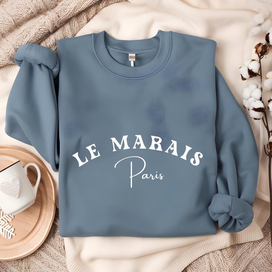 Le Marais Pullover in Midnight/Vanilla