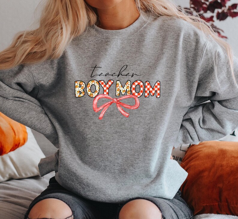 Teacher Boy Mom Sweatshirt Boy Mama Teacher Crewneck Floral Retro