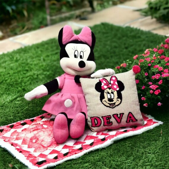 Punch Needle Pillow Cover Minnie Mouse Pillow Case Pillowcase
