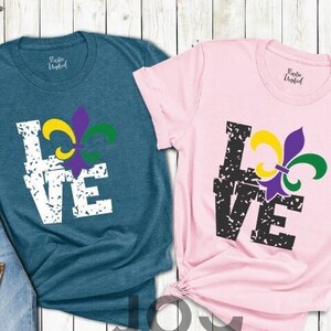 Mardi Gras Love Shirt, New Orleans Tee, Fat Tuesday Gift, NOLA Shirt, New Orleans Beads Parade Shirt, Birthday Shirt, Costume Party Tees