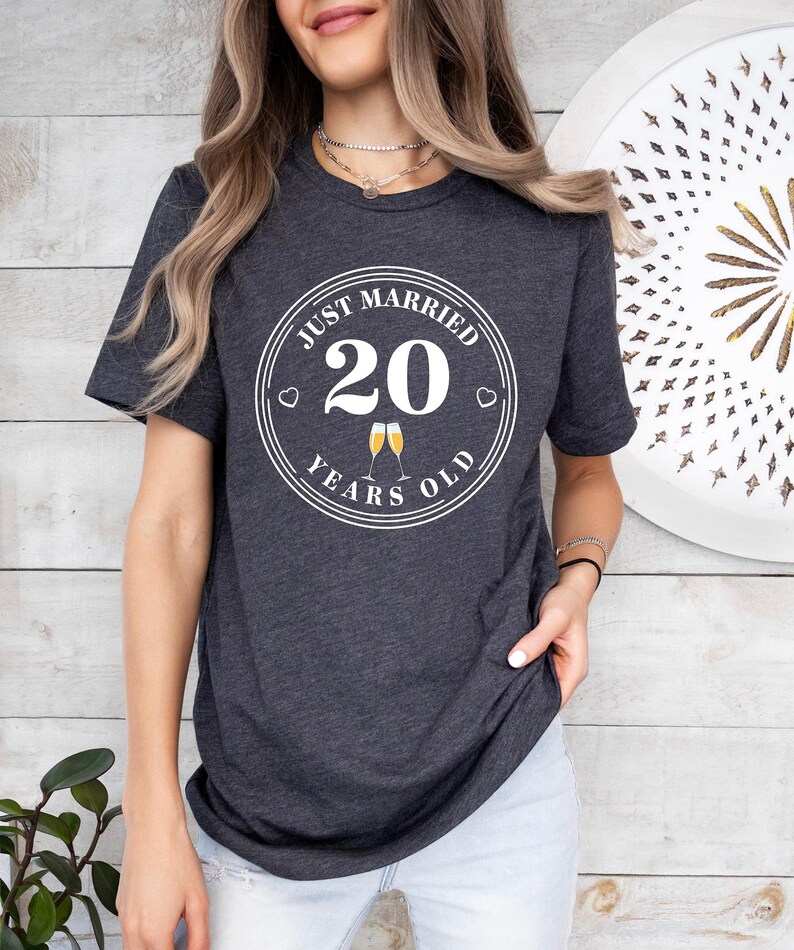 Just Married Shirt, 20th Anniversary Tee, Wedding Anniversary T-Shirt, 20th Anniversary Gift, Married For 20 Years, Husband Wife Shirt imagen 8