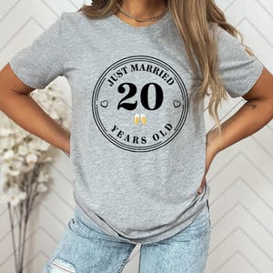 Just Married Shirt, 20th Anniversary Tee, Wedding Anniversary T-Shirt, 20th Anniversary Gift, Married For 20 Years, Husband Wife Shirt imagen 3