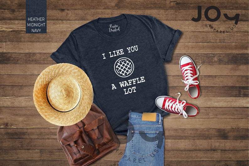 Funny Waffle Shirt, Foodie Tee, Weekend Shirt, Waffle Gift for Best Friend, Cute Brunch Tee,Baking Shirt,Waffle Maker Gift,Waffle Lover Gift imagen 8