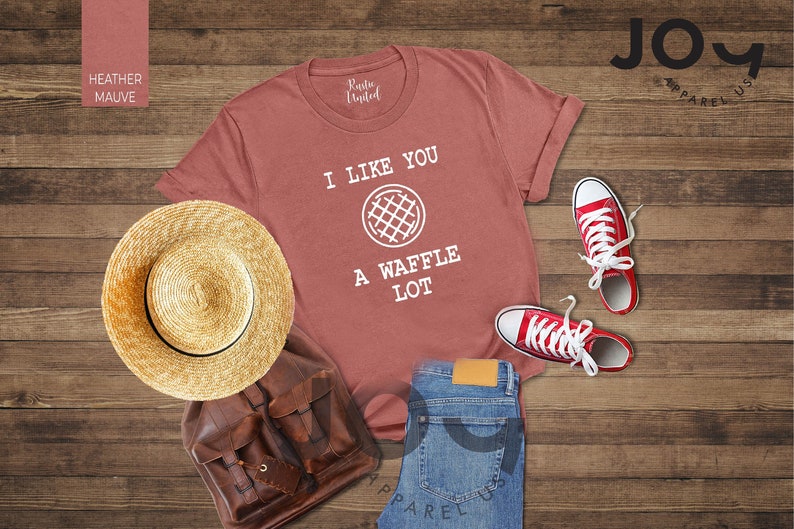 Funny Waffle Shirt, Foodie Tee, Weekend Shirt, Waffle Gift for Best Friend, Cute Brunch Tee,Baking Shirt,Waffle Maker Gift,Waffle Lover Gift imagen 5