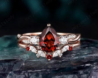 Bagues de fiançailles grenat rouge en forme de poire inspirées de la nature, bagues de promesse d'anniversaire de pierre de naissance de janvier, bague de mariage vintage pour femme