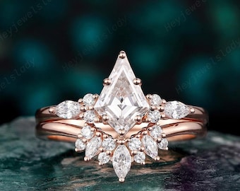 Vintage Kite Cut Moissanite Cluster Engagement Ring, Art Deco Rose Gold Curved Wedding Ring, Unique Promise Ring Gift Bridal Set for Women