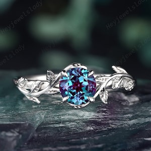 Platinum Alexandrite Solitaire Engagement Ring, Unique White Gold Leaf Wedding Ring, Nature Inspired Promise Anniversary Ring Gift for Women