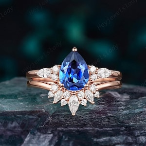 Vintage Pear Shape Cornflower Blue Sapphire Engagement Ring, Unique Rose Gold Cluster Promise Ring Bridal Set Wedding Ring for Women Mom