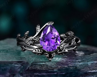 Nature Inspired Pear Shape Amethyst Bridal Set, Gothic Black Gold Leaf Wedding Ring, Dark Engagement Ring, Black Rhodium Promise Ring Gift