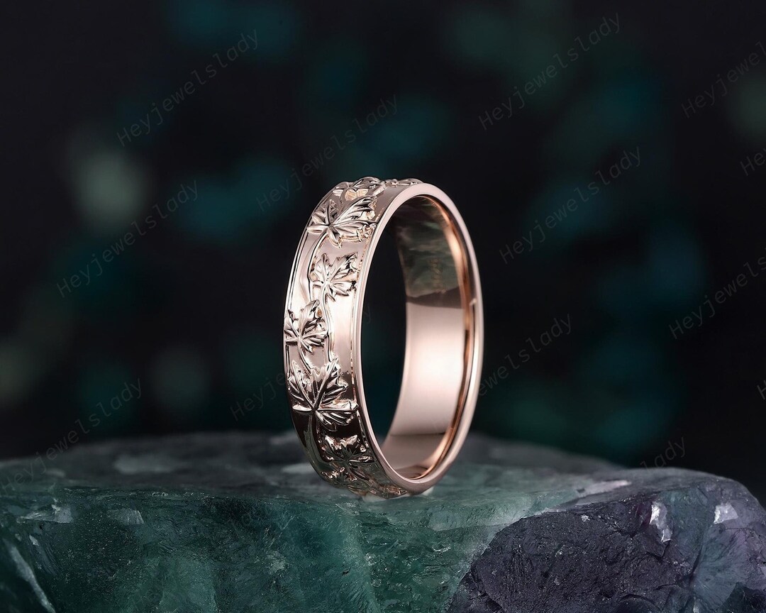 Full Eternity Maple Leaf Men's Wedding Band, Rose Gold Engagement
