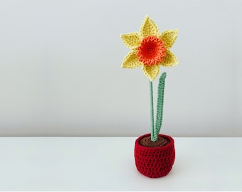 CROCHET PATTERN - Daffodil in a Pot Decoration