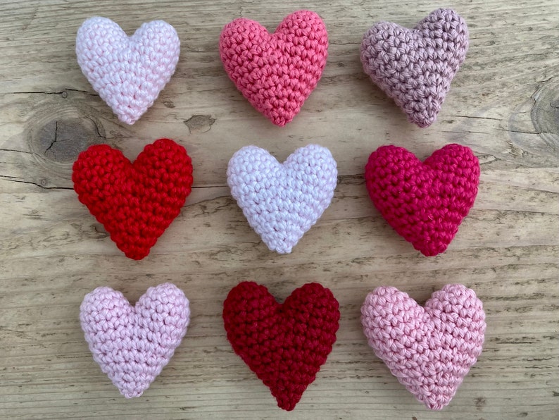 CROCHET PATTERN Heart Decoration / Ornament 3 sizes DIY Valentines gift image 8