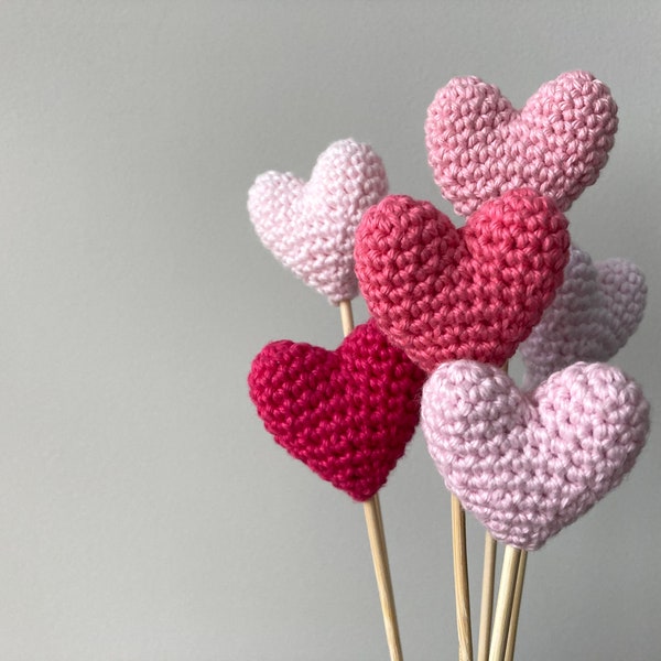 CROCHET PATTERN - Heart Decoration / Ornament - 3 sizes | DIY Valentines gift