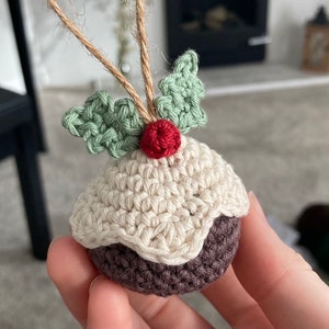 CROCHET PATTERN - Christmas Pudding Decoration / Ornament