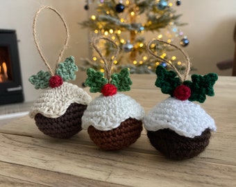 CROCHET PATTERN - Christmas Pudding Decoration / Ornament (written in ENGLISH - pdf instant download)