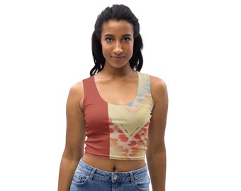 All-Over Print Crop Top: Body-Hugging Polyester Spandex Blend