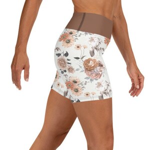 Women&#39;s Yoga Shorts with Brown, Peach and White Floral Print - Activewear for Fitness and Relaxation