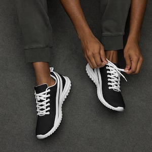 Men’s Black & White Athletic Shoes, &quot;Stay Ahead of the Pack with Breathable and Cushioned Men&#39;s Athletic Shoes&quot;