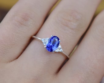 Engagement Oval Cut Tanzanite Ring, Solid Gold Tanzanite Ring, December Birthstone Ring, Anniversary Ring, Gift For Her, Mothers Day Gift