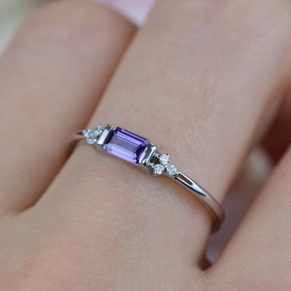 Solid Gold Amethyst Ring, Diamond Baguette Cut Ring, Minimalist Amethyst Ring, Unique Amethyst Ring, Anniversary Gift, Mothers Day Gift