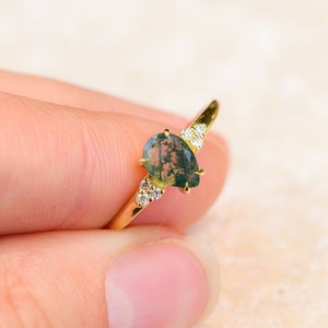 Natural Inspired Moss Agate Ring I Solitaire Promise Ring I 14k Gold Crystal Pear Engagement Ring I Aquatic Green Agate Proposal Ring I Gift