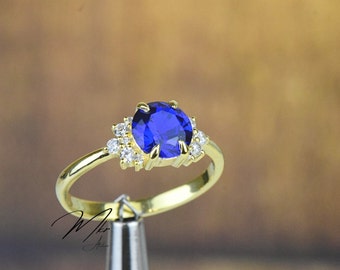Round Shape Sapphire Ring I Solid Gold Solitaire Blue Sapphire Ring I Unique Anniversary Ring I Engagement Blue Ring I Mothers Day Gift