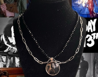 Surprise Sydney necklace - Scare Series