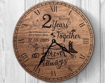 Reloj de regalo de aniversario, Reloj con nombre de familia, Reloj de aniversario para bodas, Regalos de aniversario para su primer año, Reloj de boda personalizado