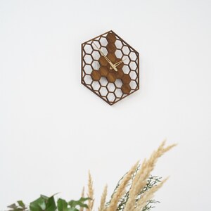 Natural Wood Honeycomb Round Wall Clock